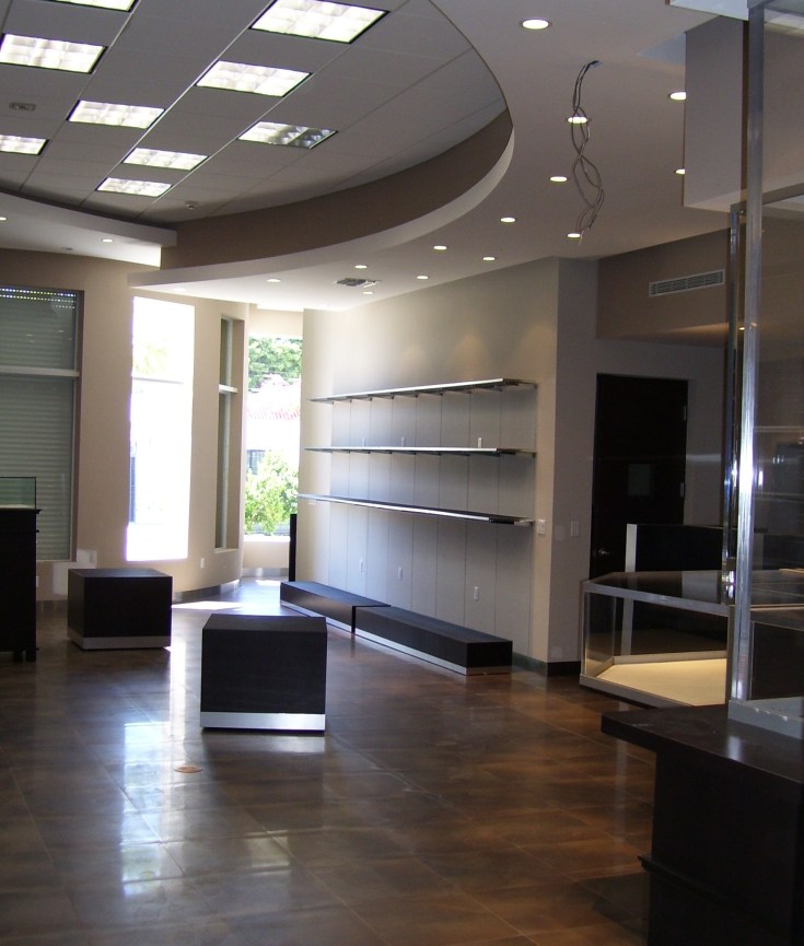 (After) "PAWN SHOP" Store Design by Yosvany Tejeiro. All rights reserved by Trueillusion Inc. & Displays Depot.